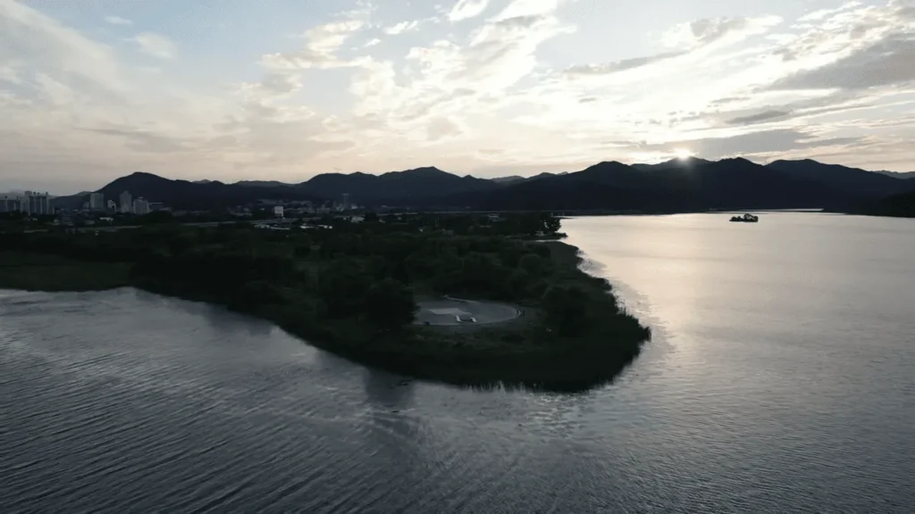 🌅 경기도 해돋이 일출 명소 추천 : 도심 가까이서 만나는 새해의 붉은 태양 3 경기도 해돋이 일출 명소 추천